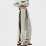 Pantaloni a tre barre primavera 2025 nuovi pantaloni pesanti americani retrò alla moda pantaloni casual lisci alla moda - immagine 4